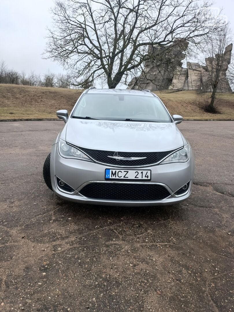 Chrysler Pacifica 2018 г Минивэн