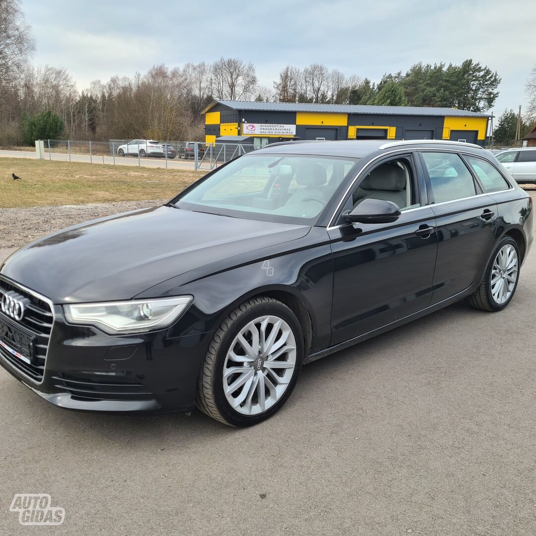 Audi A6 2012 m Universalas