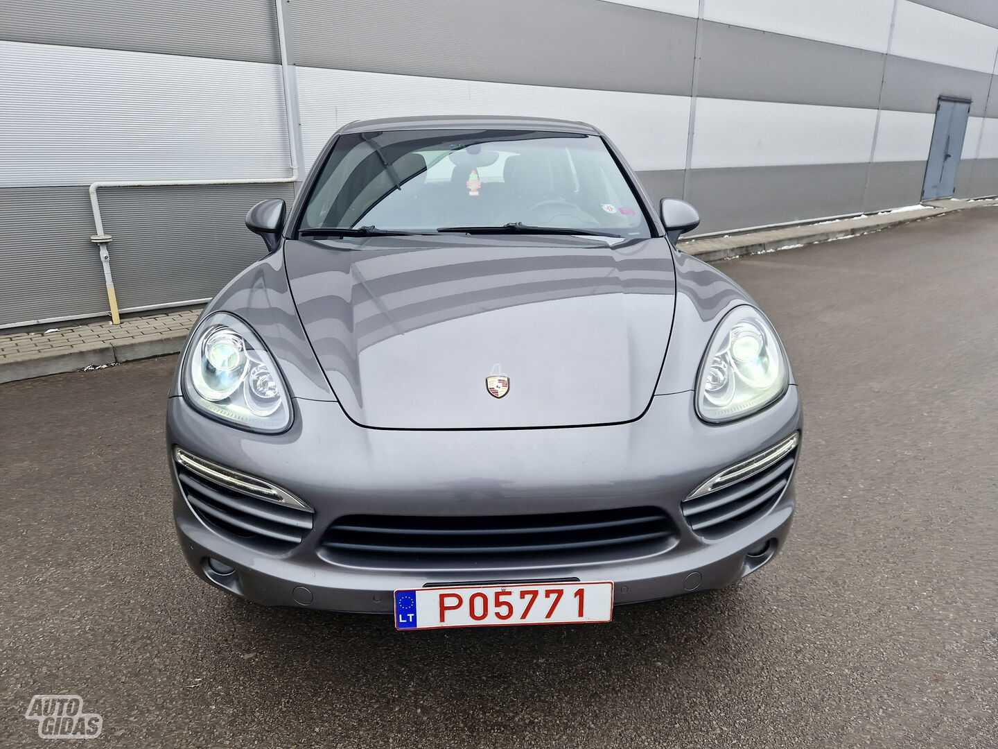 Porsche Cayenne 2011 m Visureigis / Krosoveris