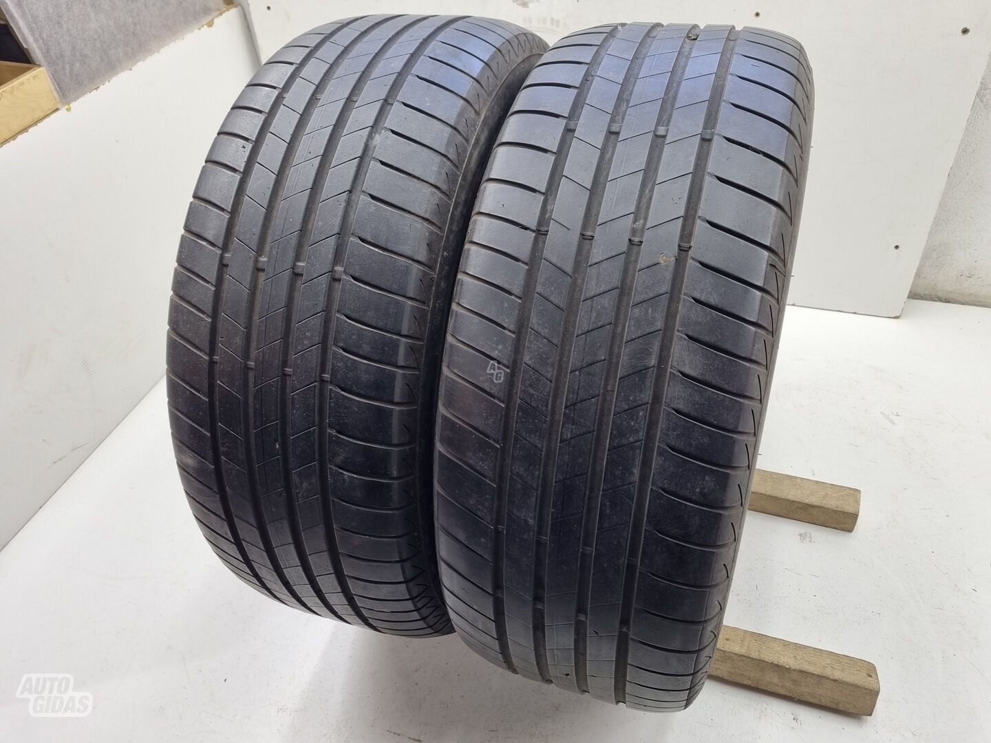 Bridgestone 2022m R19 summer tyres passanger car