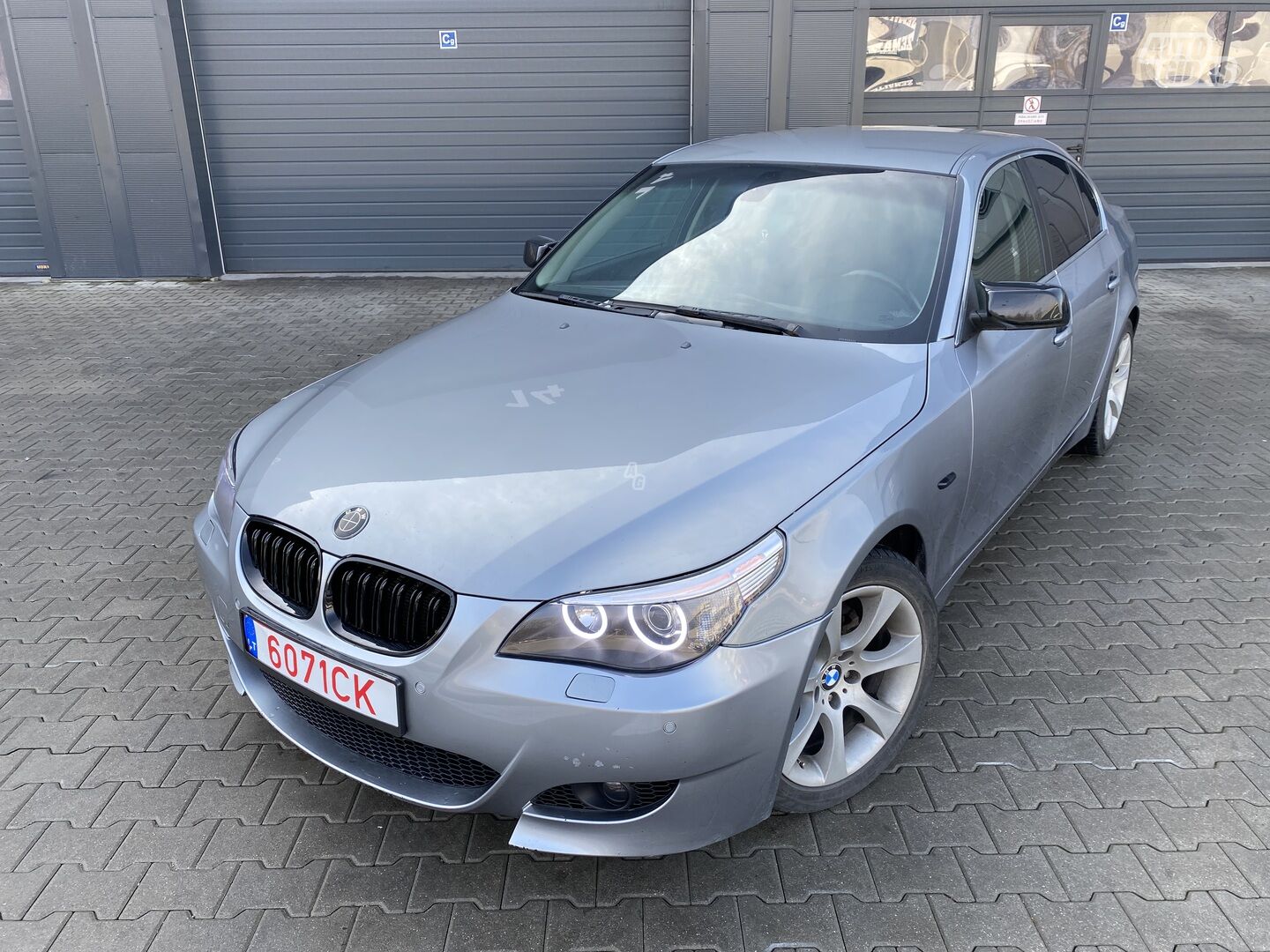 Bmw 525 2005 m Sedanas