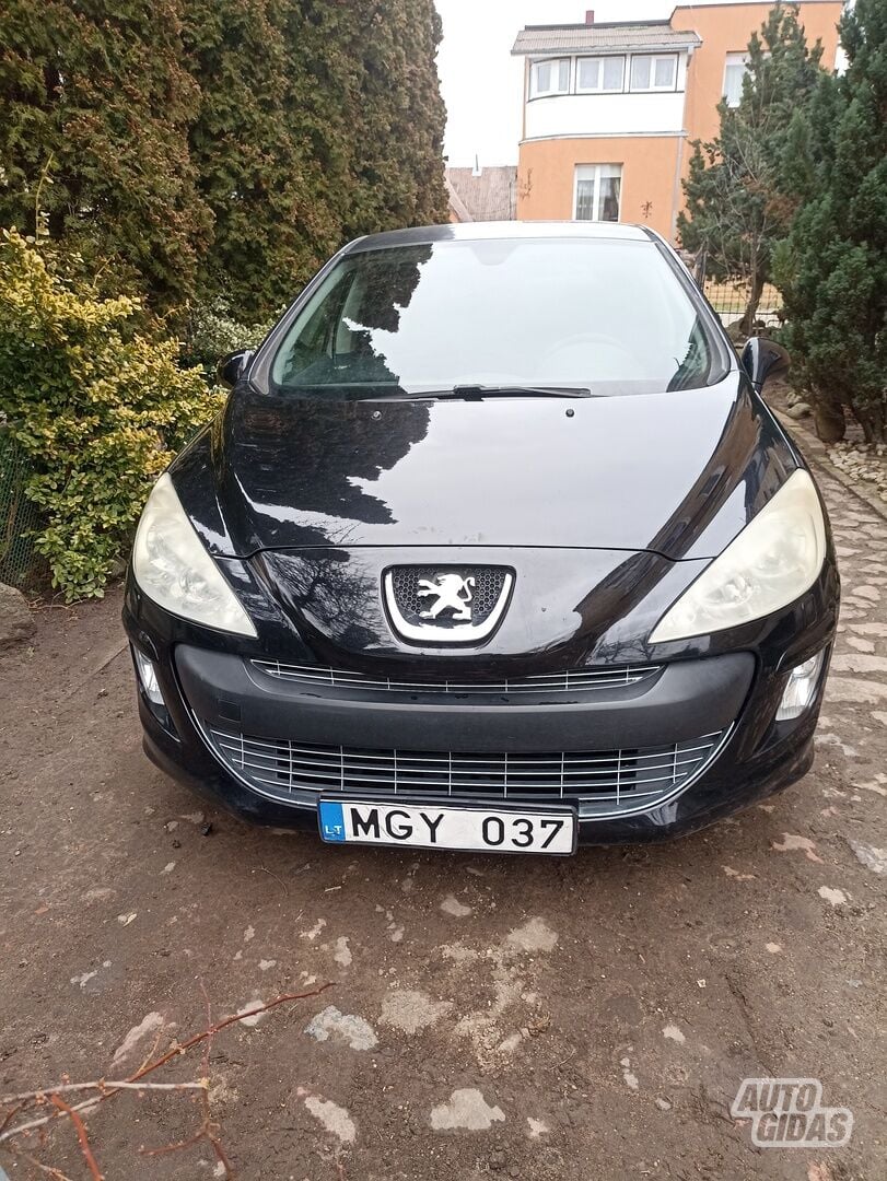 Peugeot 308 2008 г Хэтчбек