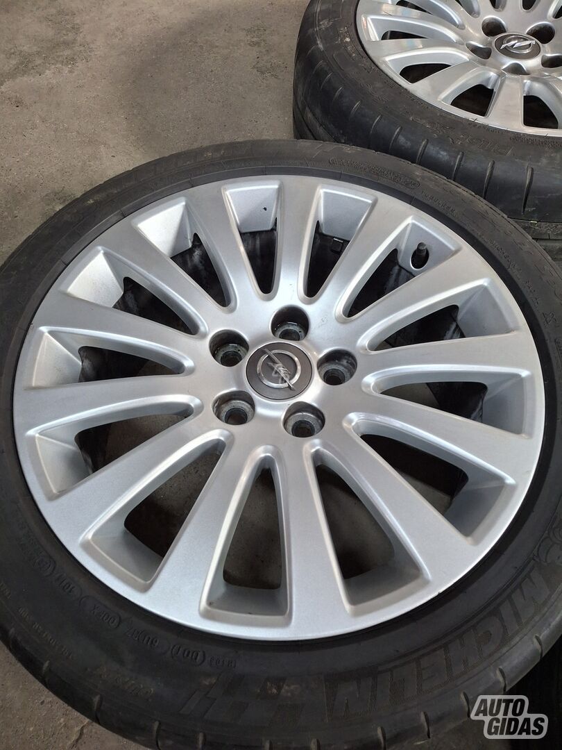 Opel Insignia light alloy R18 rims