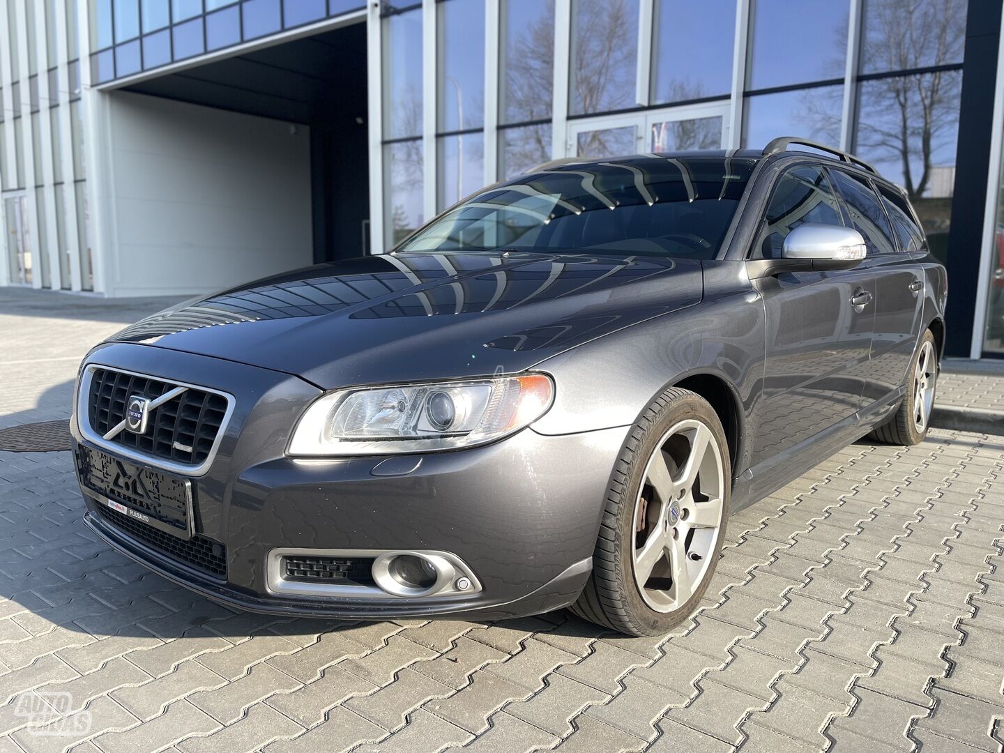 Volvo V70 R-Design 2009 m