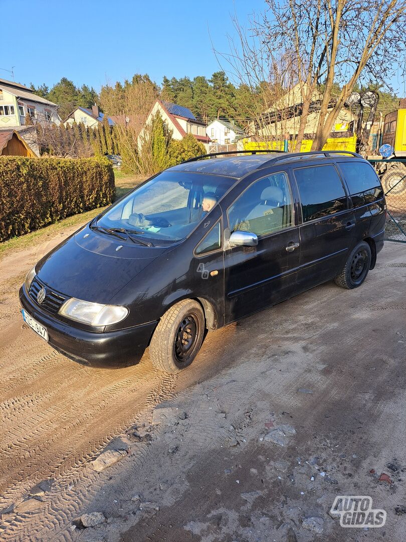 Volkswagen Sharan 1999 m Vienatūris