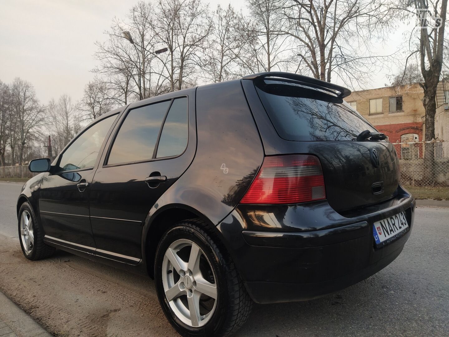 Volkswagen Golf 2003 y Hatchback