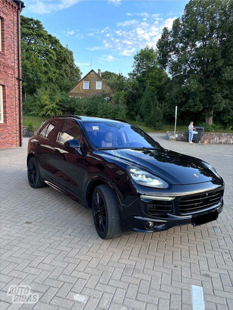 Porsche Cayenne 2016 m Visureigis / Krosoveris