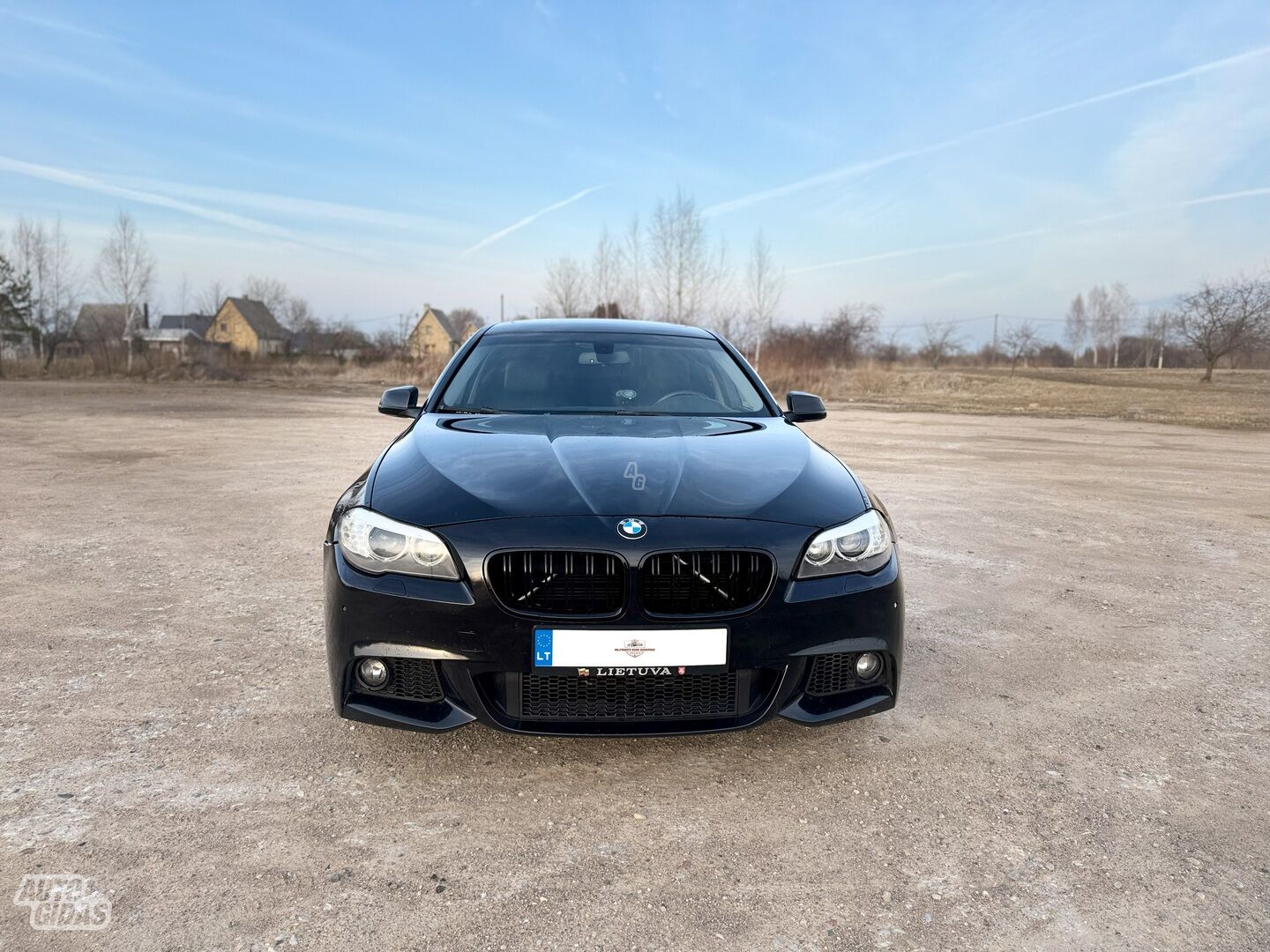 Bmw 528 2013 y Sedan