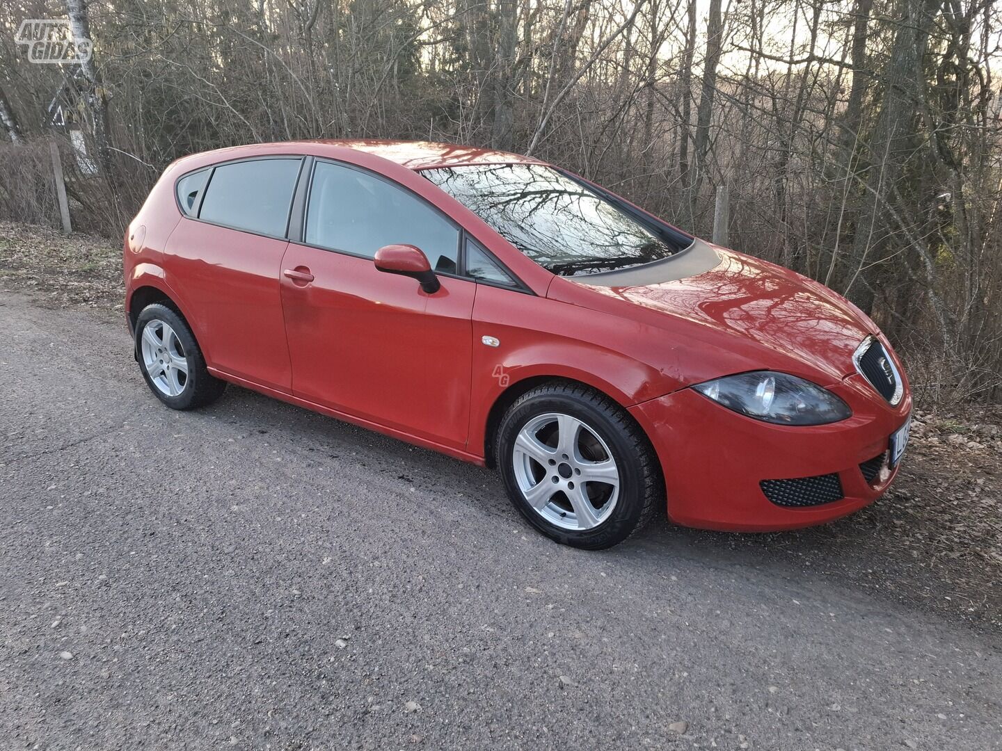 Seat Leon 2006 г Хэтчбек