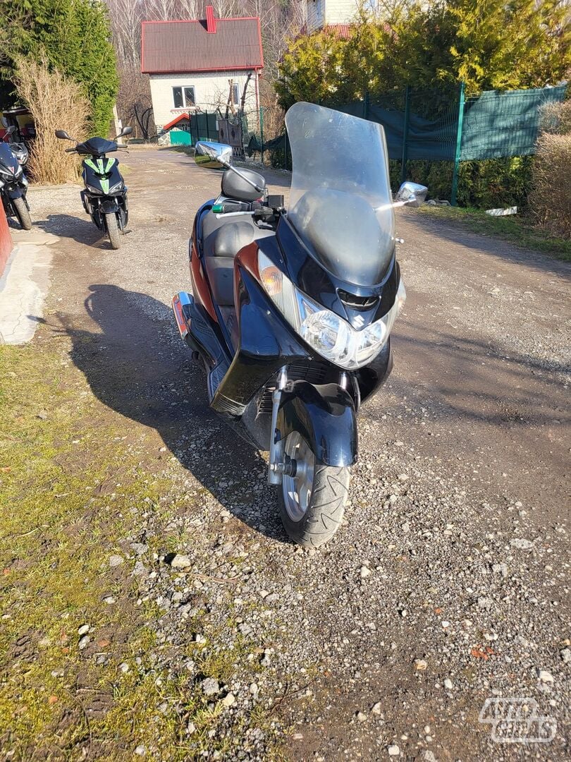 Suzuki Burgman 2005 y Scooter / moped