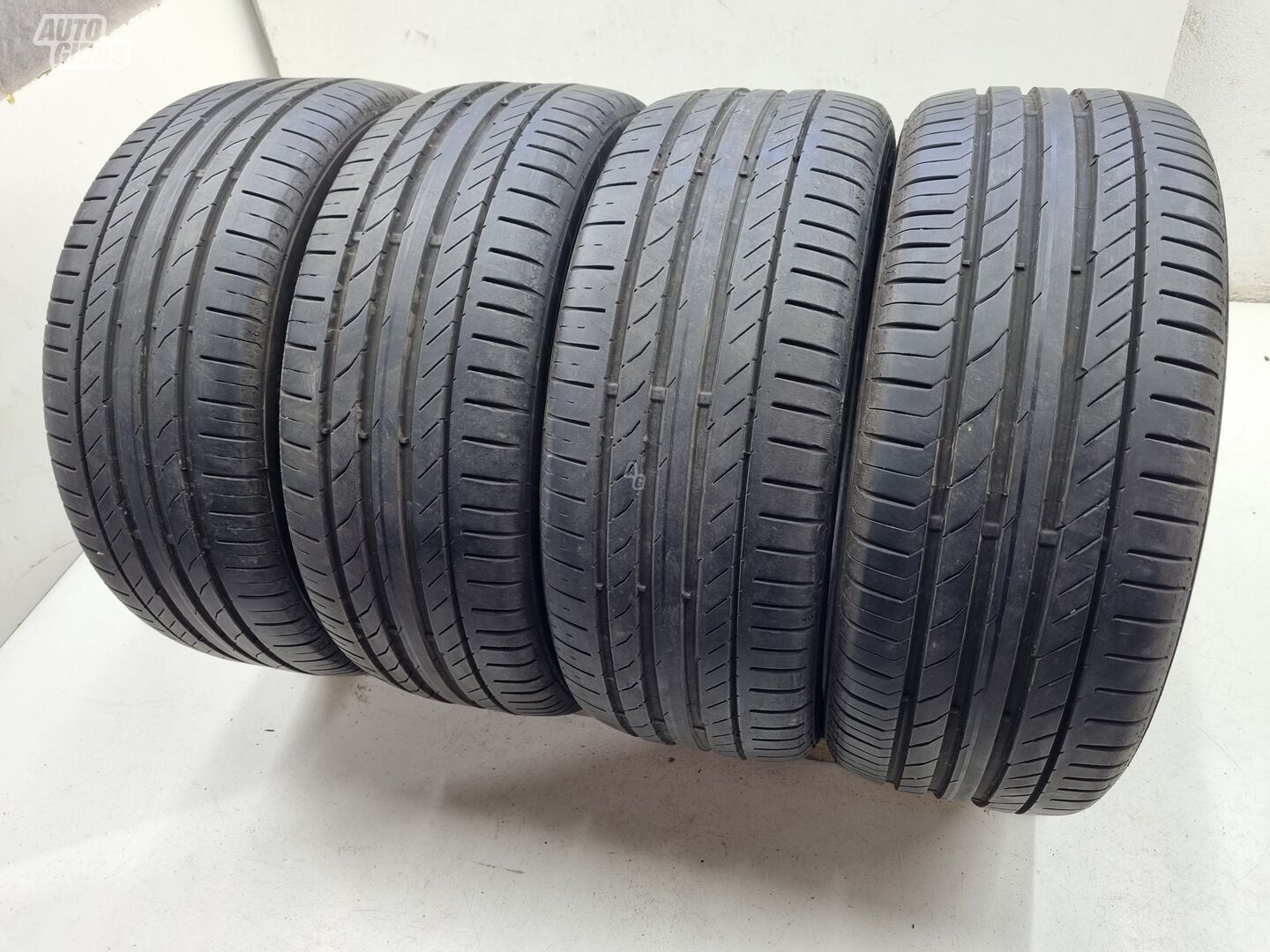 Continental 6mm R17 summer tyres passanger car