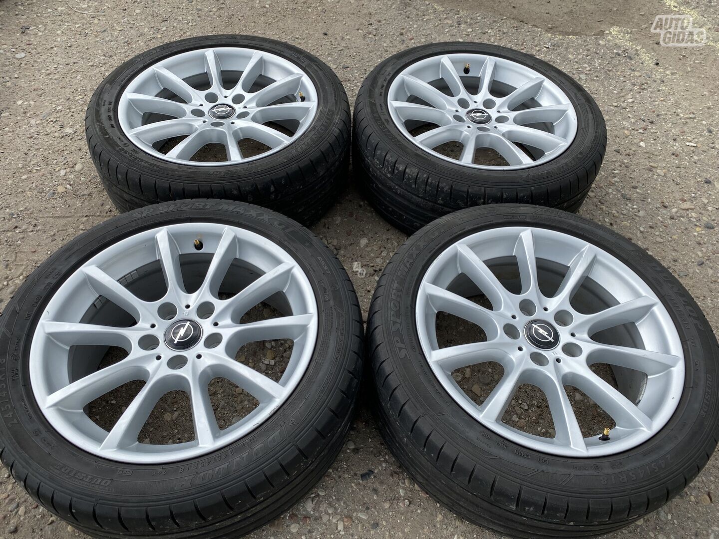 Opel Siunciam, 8J ET30 Insignia light alloy R18 rims