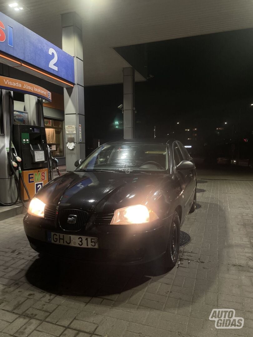 Seat Cordoba 2007 г Седан