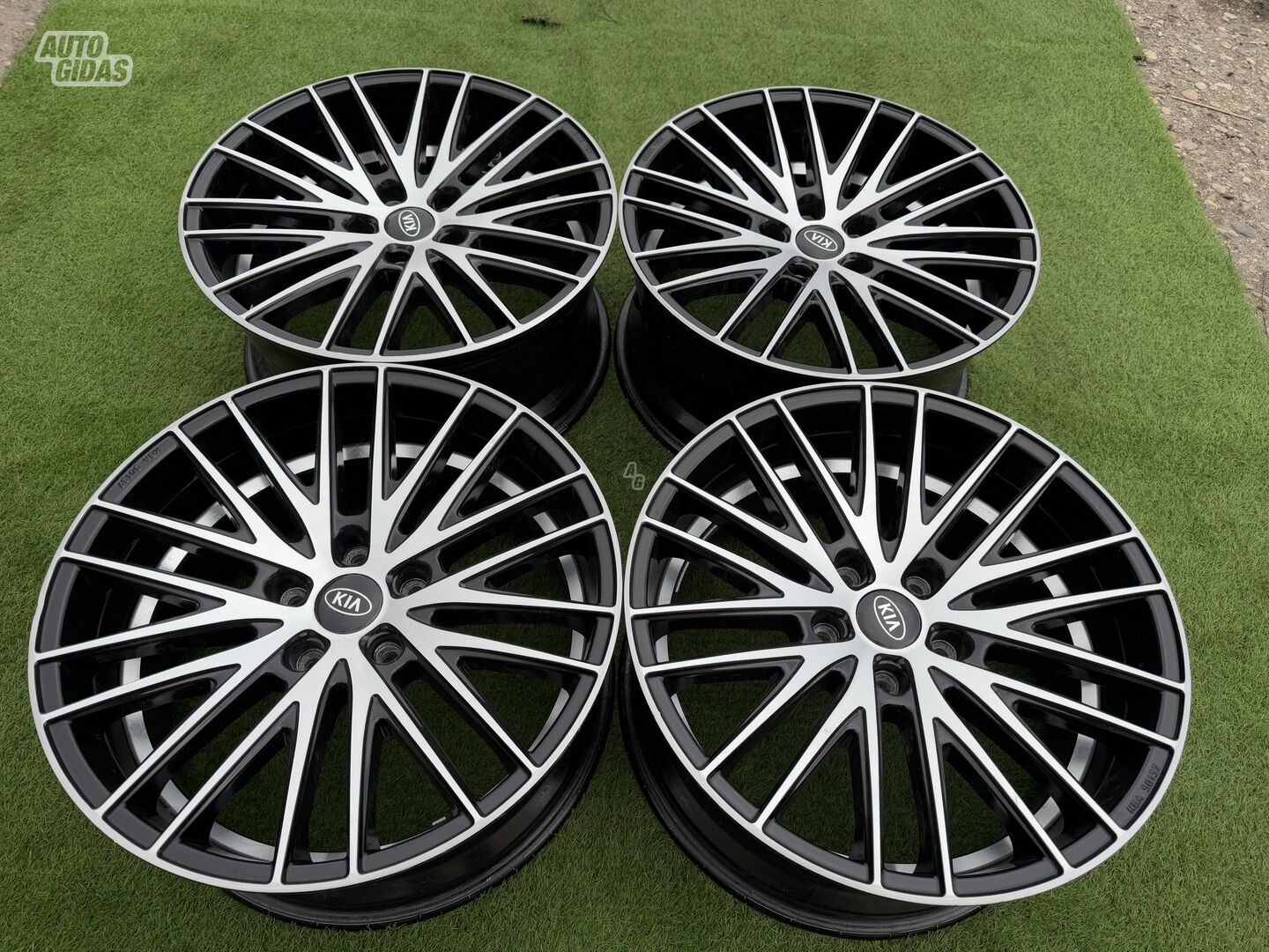 KIA Siunciam, 8.5J ET42 light alloy R18 rims