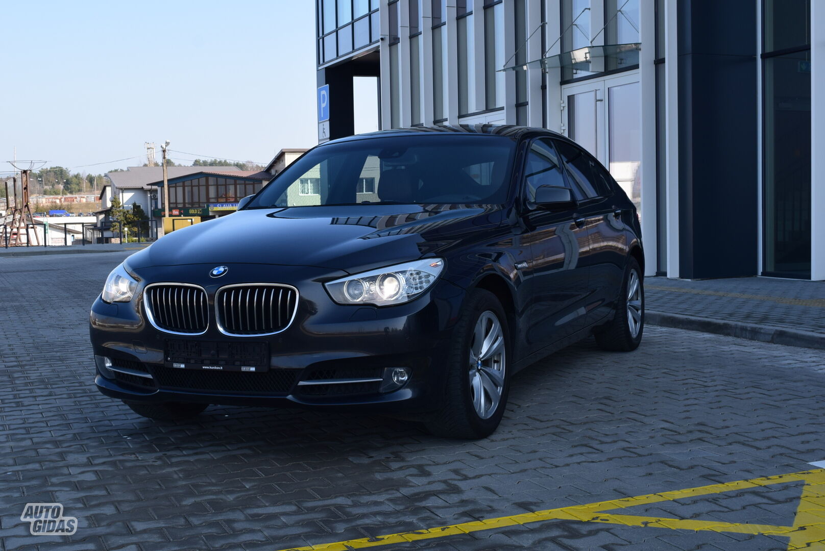 Bmw 530 Gran Turismo xDrive 2011 г