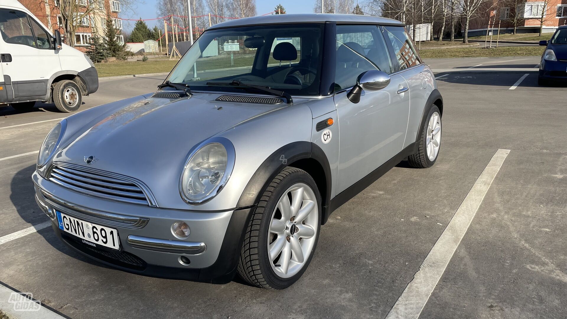 Mini ONE 2004 y Hatchback