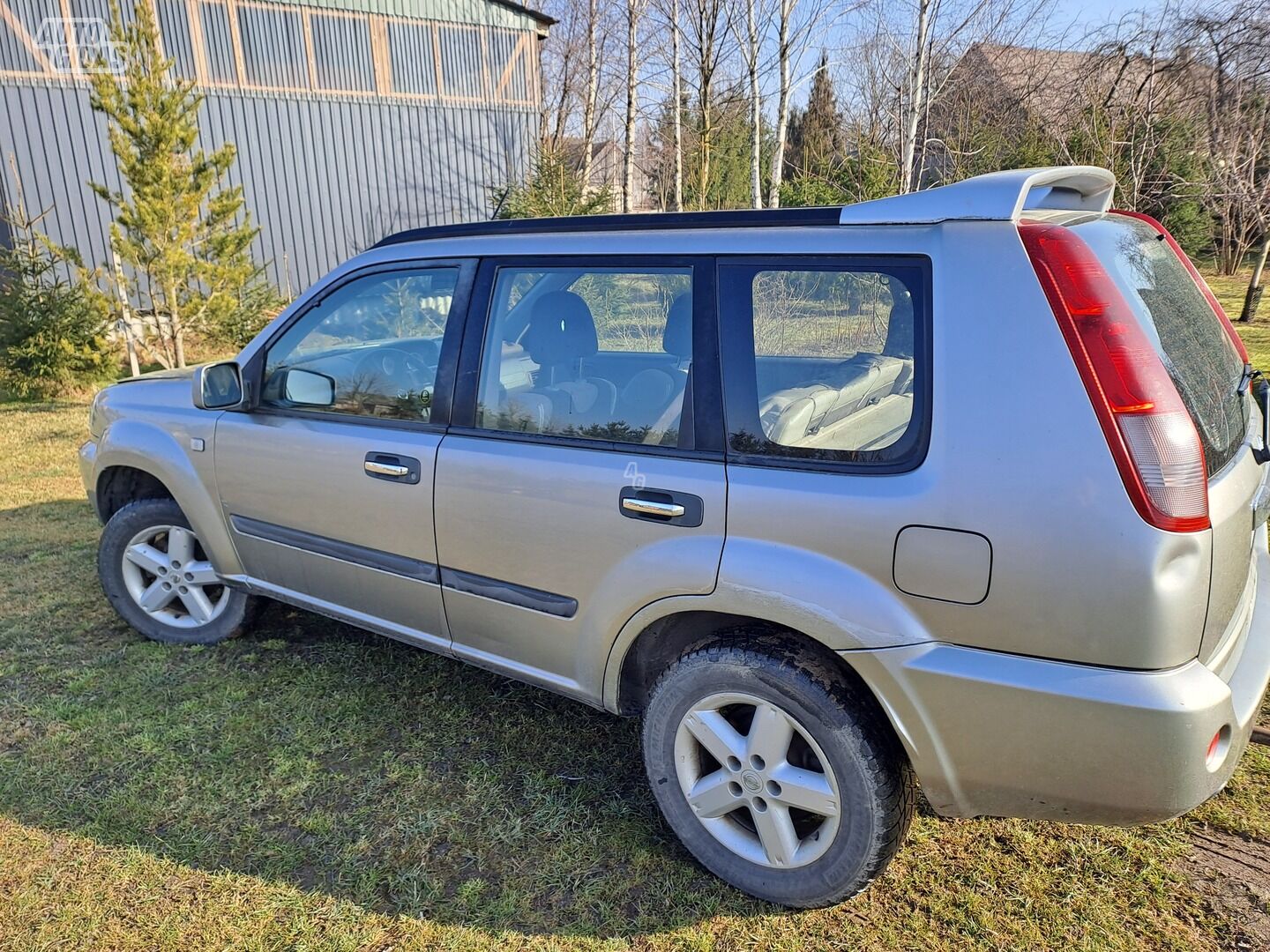 Nissan X-Trail 2004 y Off-road / Crossover