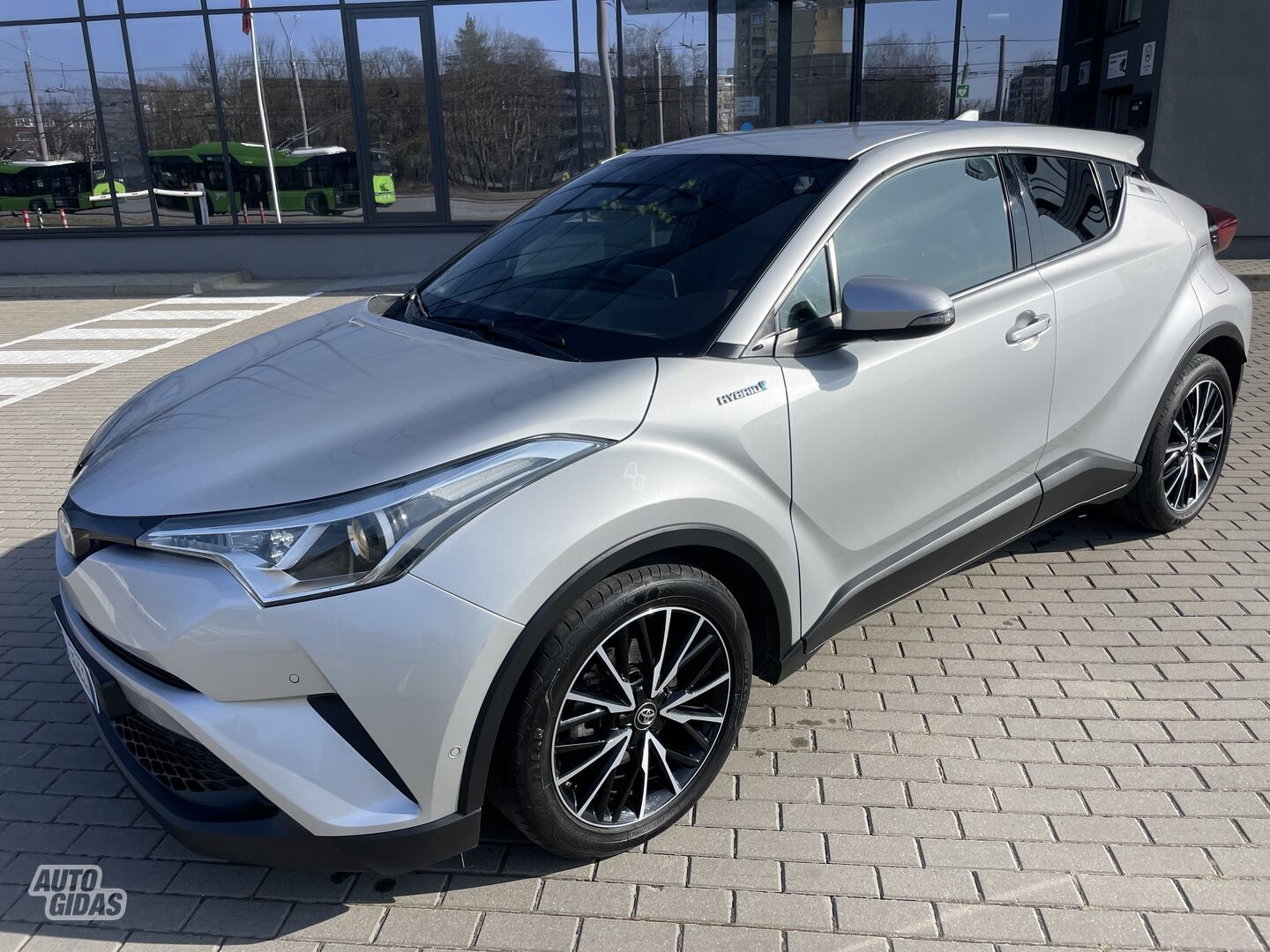 Toyota C-HR 2018 m Visureigis / Krosoveris