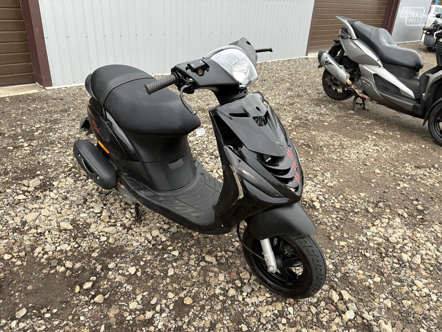 Piaggio ZIP 2023 m Motoroleris / Mopedas