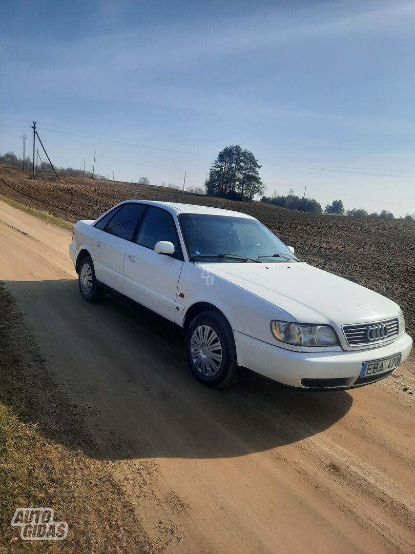 Audi A6 1994 y Sedan