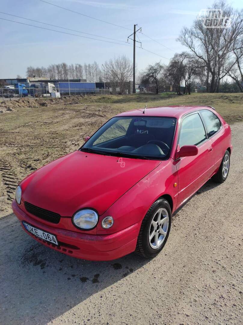 Toyota Corolla 1998 m Coupe