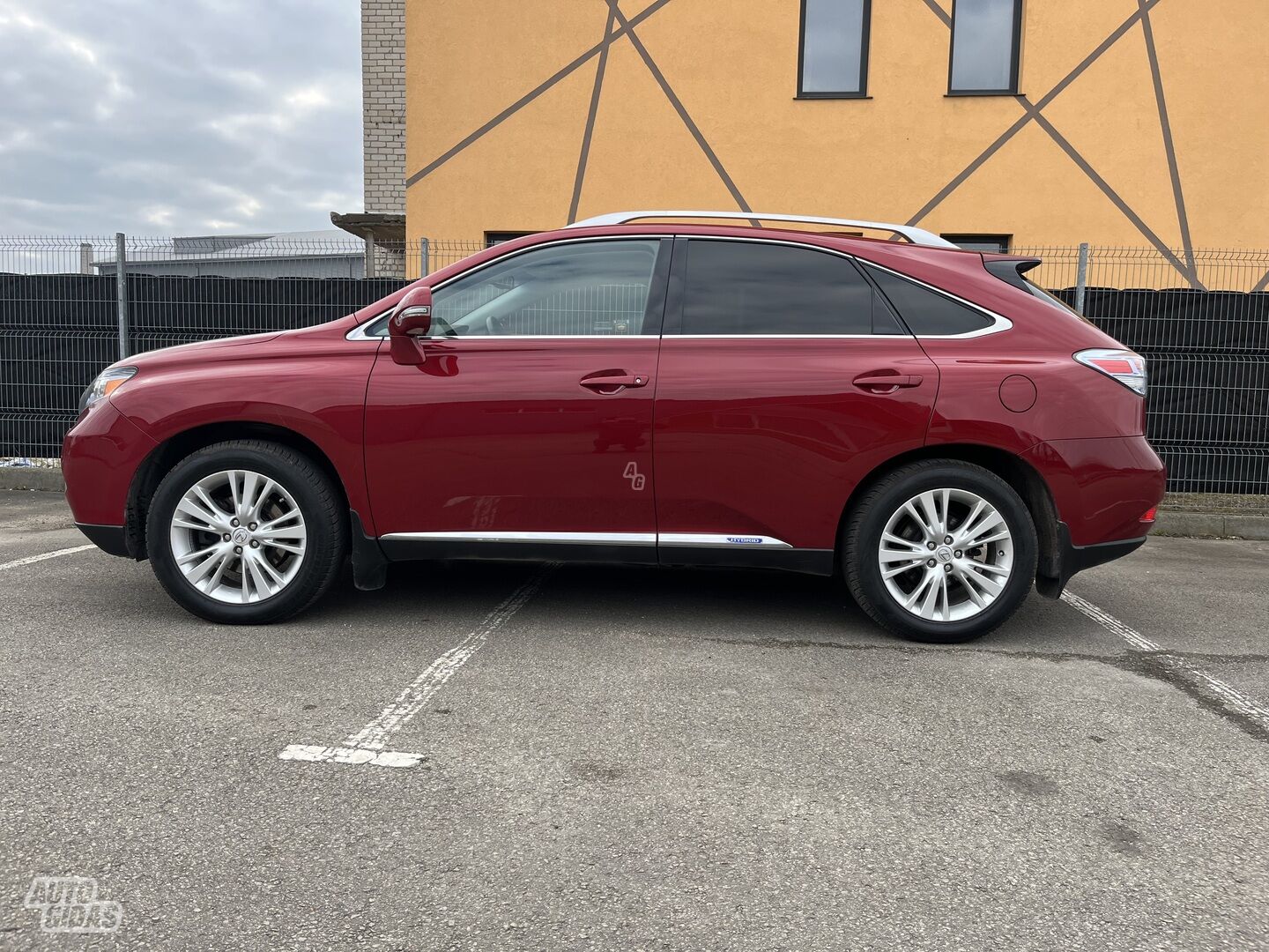 Lexus GS 450h 2010 y Off-road / Crossover