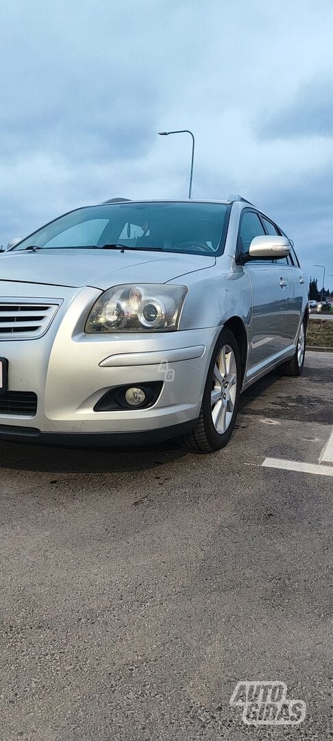 Toyota Avensis 2006 г Универсал