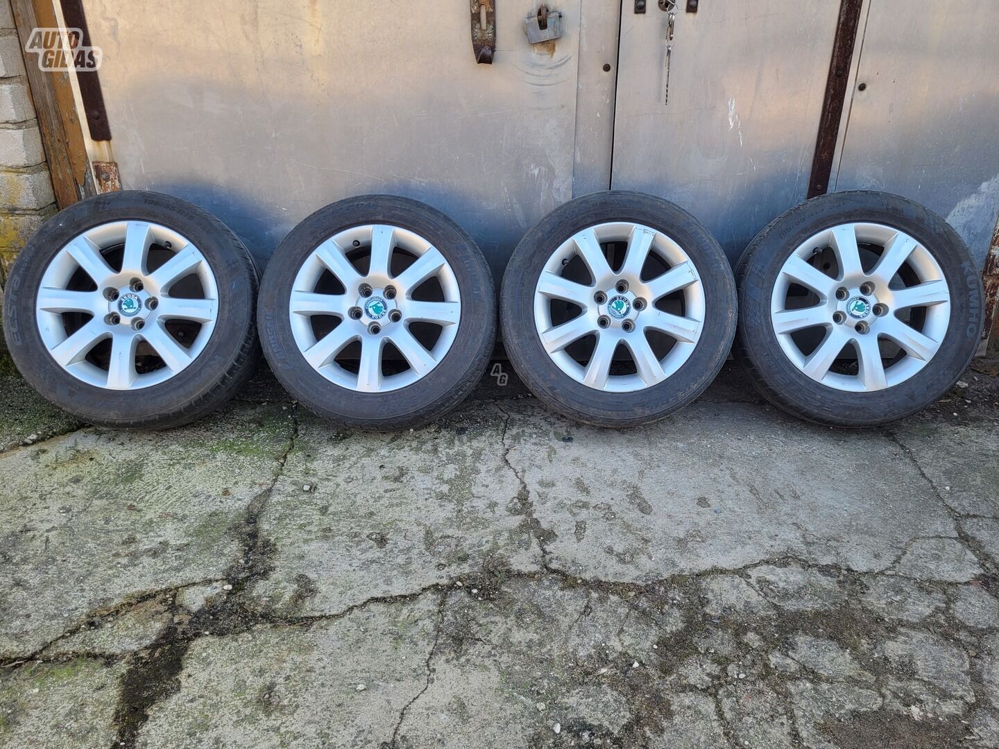 Skoda light alloy R15 rims