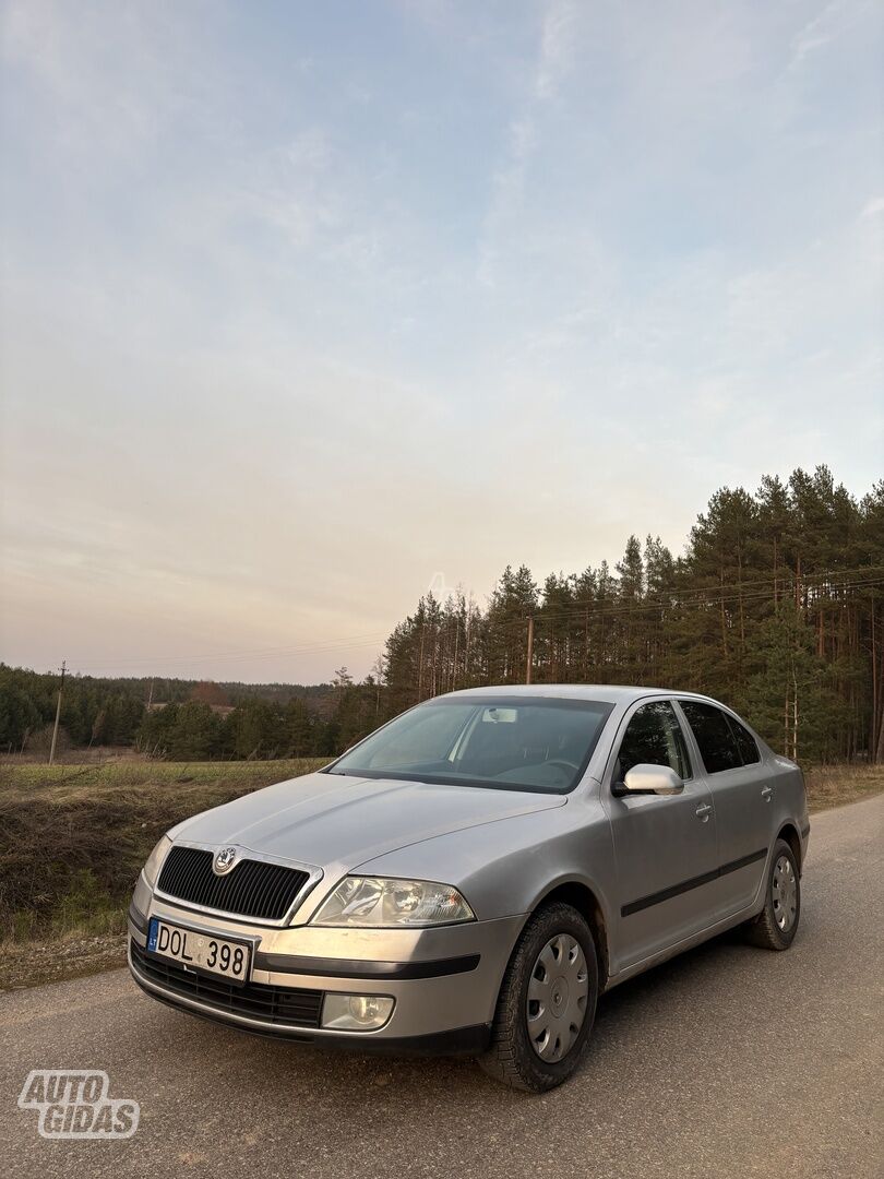 Skoda Octavia 2008 y Hatchback