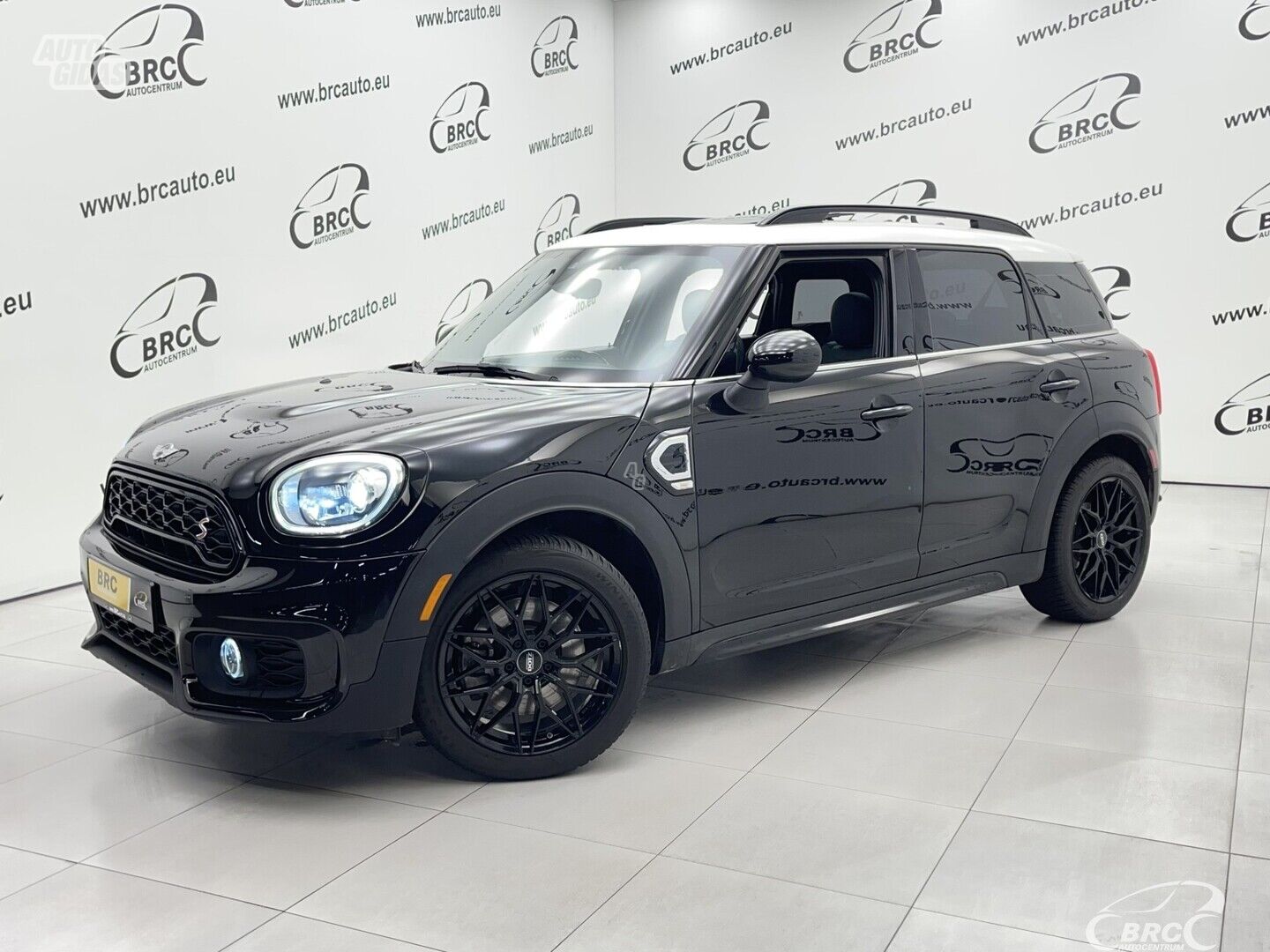 Mini Countryman S 2.0 Yin Yan Edition 2019 г