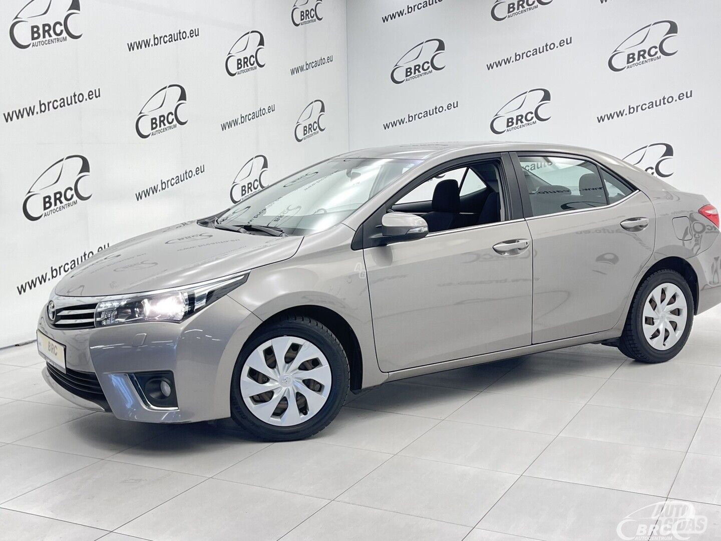 Toyota Corolla 1.6 VVT-i Active Aut 2016 г