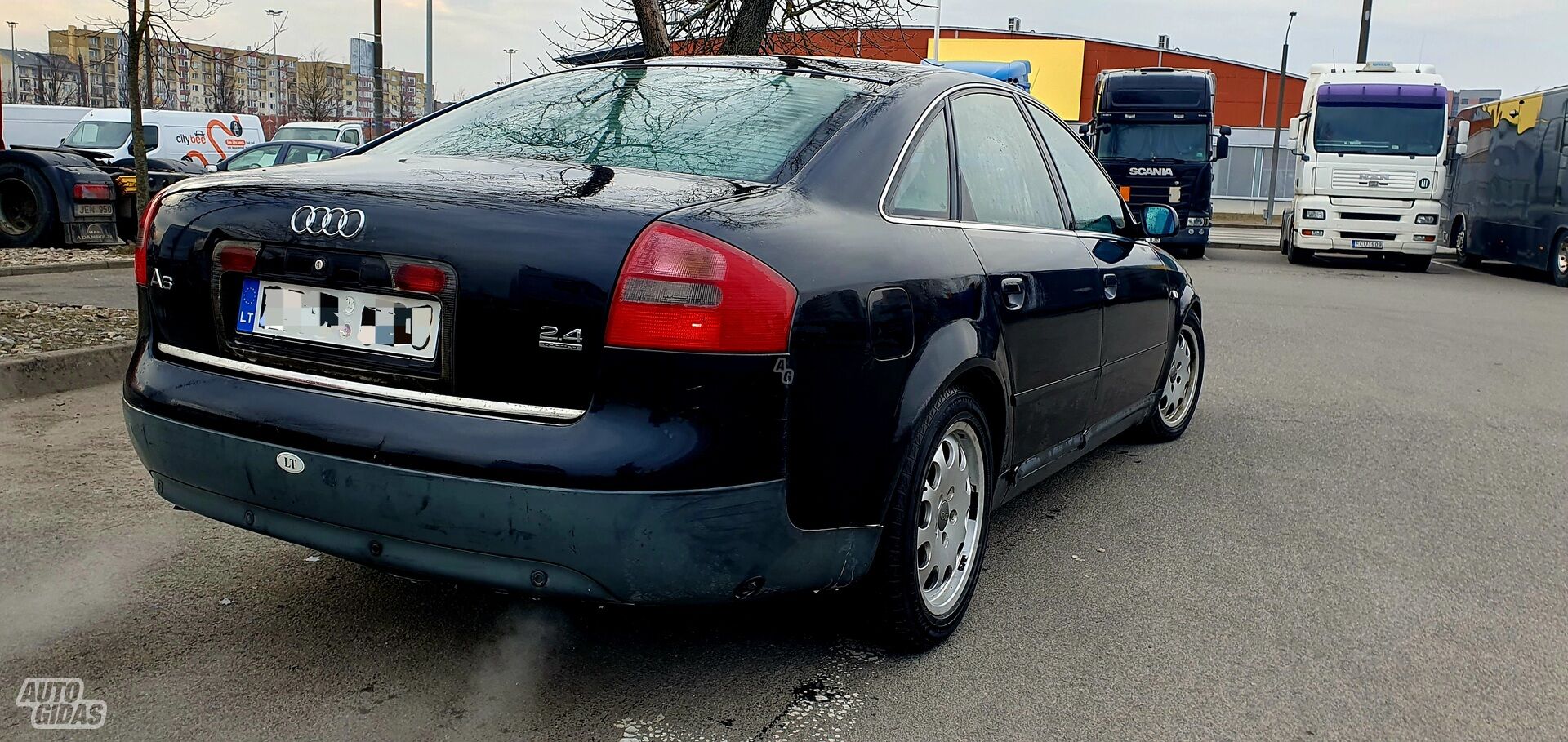 Audi A6 2001 m Sedanas