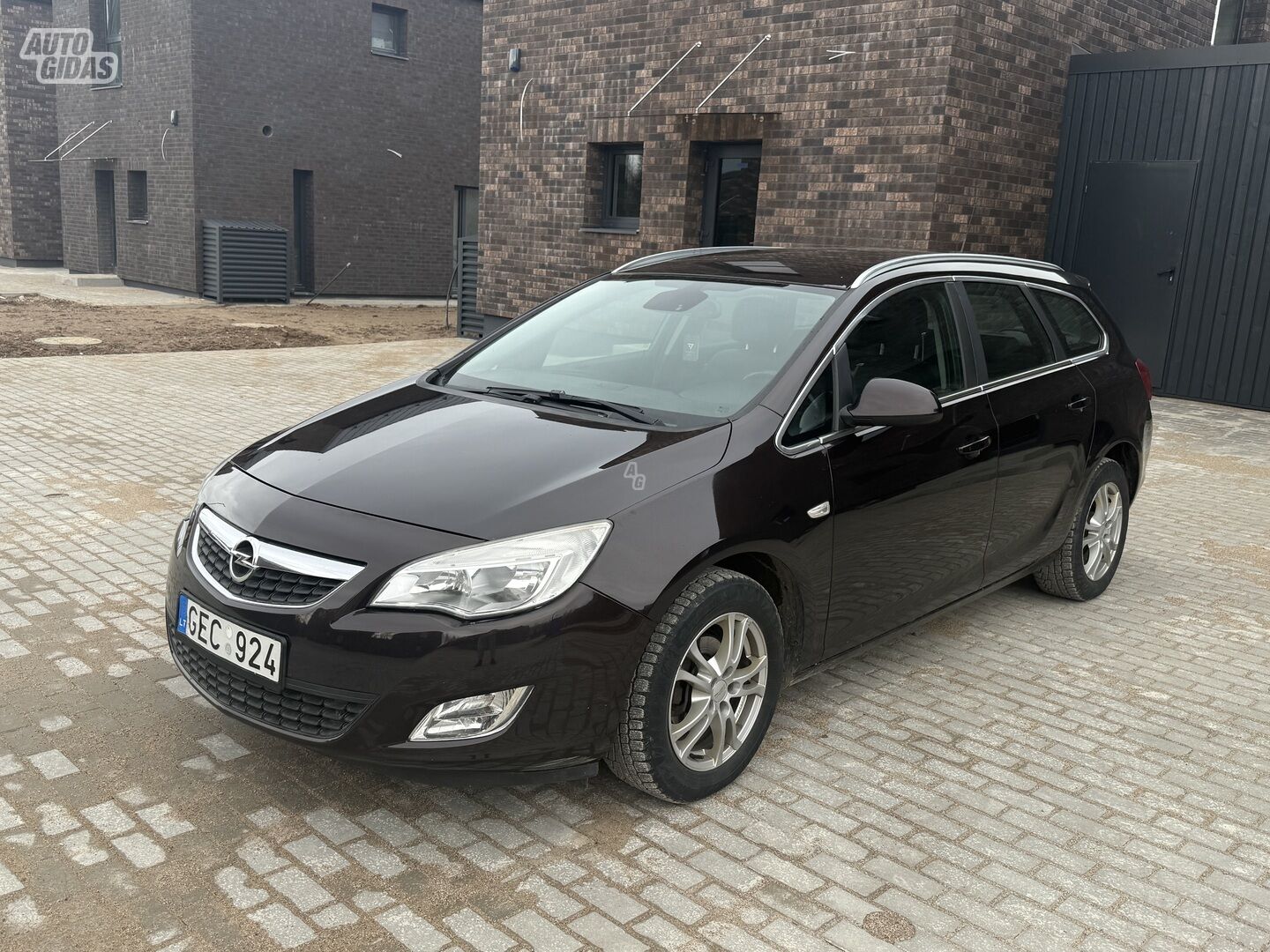 Opel Astra 2012 m Universalas