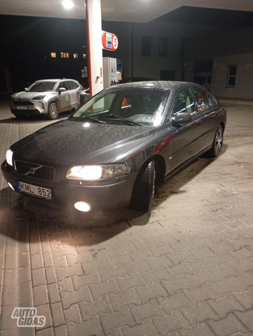 Volvo S60 2001 г Седан