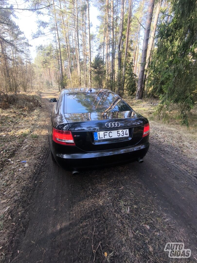 Audi A6 TDI Quattro 2005 y