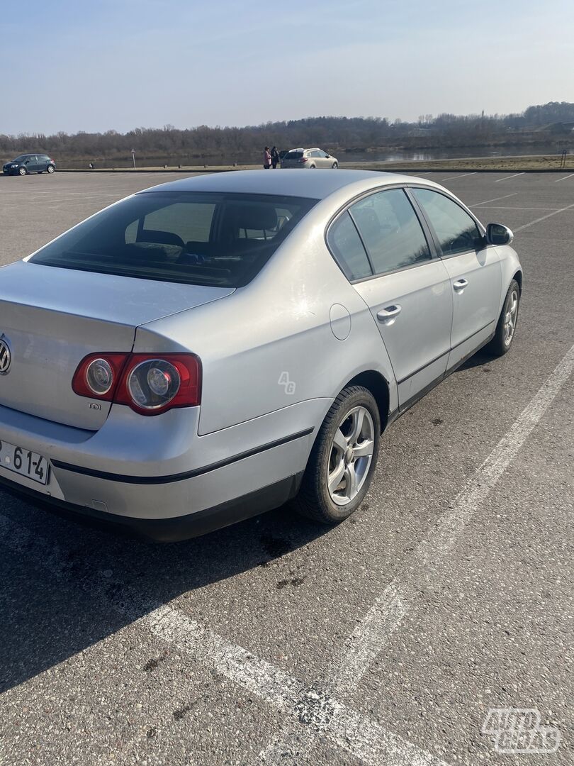 Volkswagen Passat 2006 y Sedan