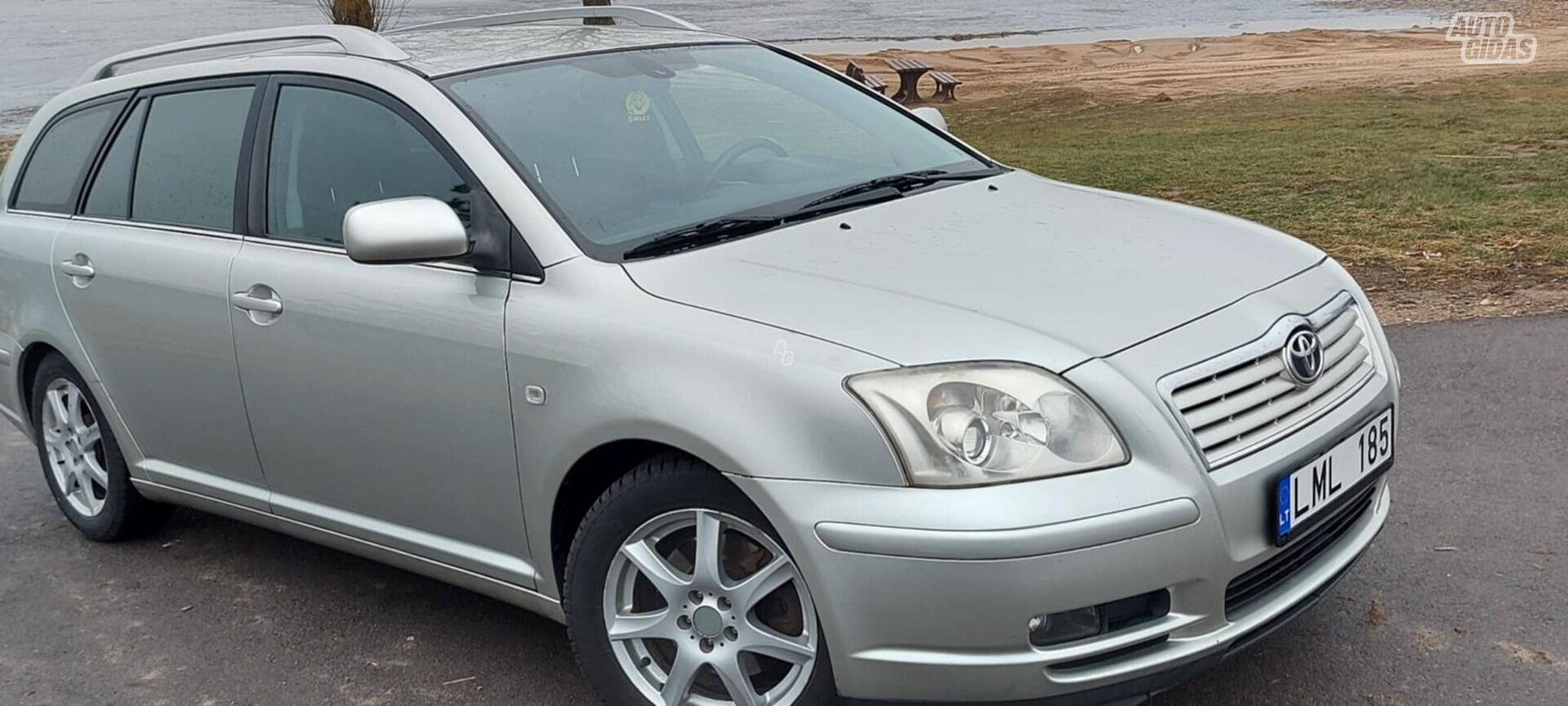 Toyota Avensis 2005 y Wagon