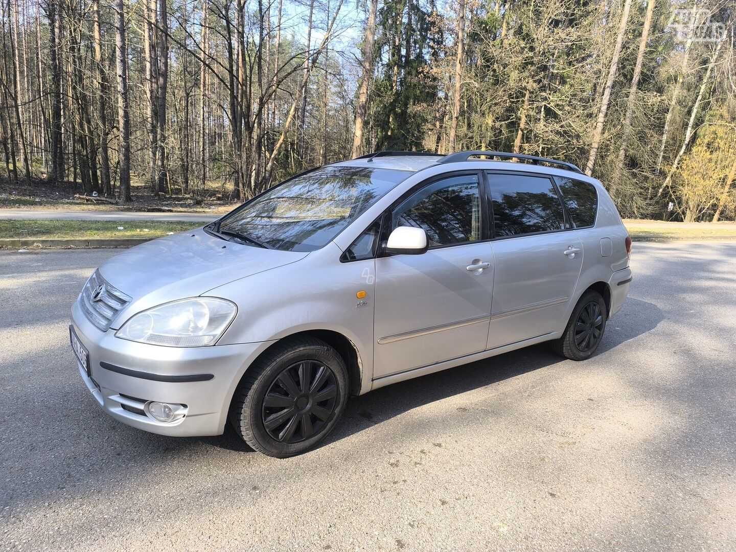 Toyota Avensis Verso 2002 y Van