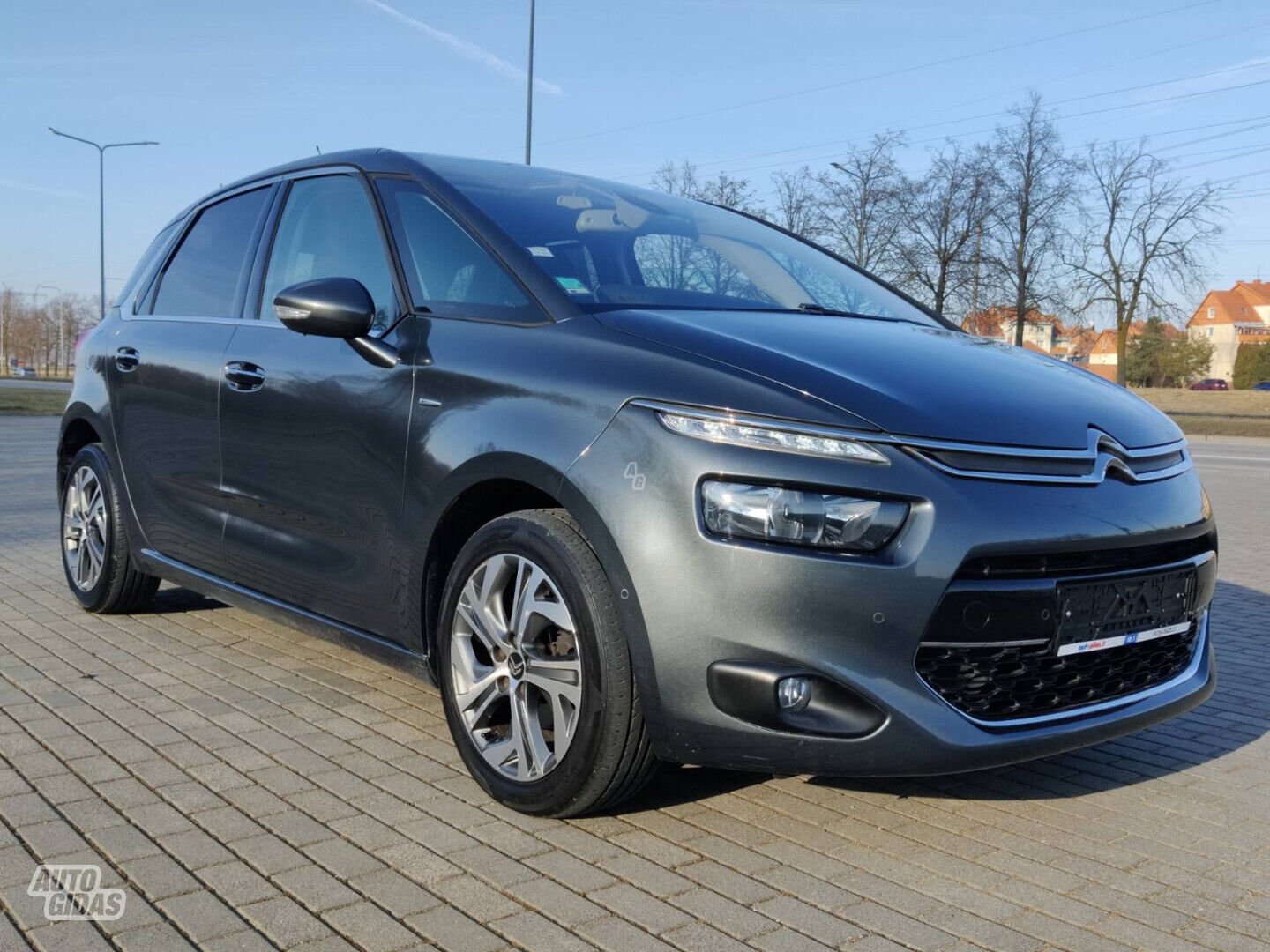 Citroen C4 Picasso 2015 y Van