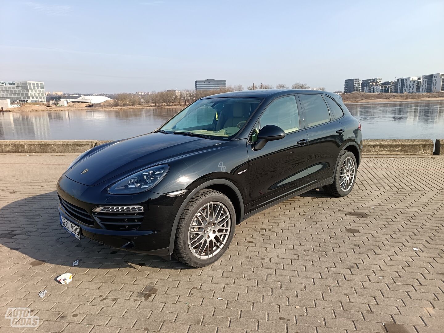 Porsche Cayenne 2012 m Visureigis / Krosoveris