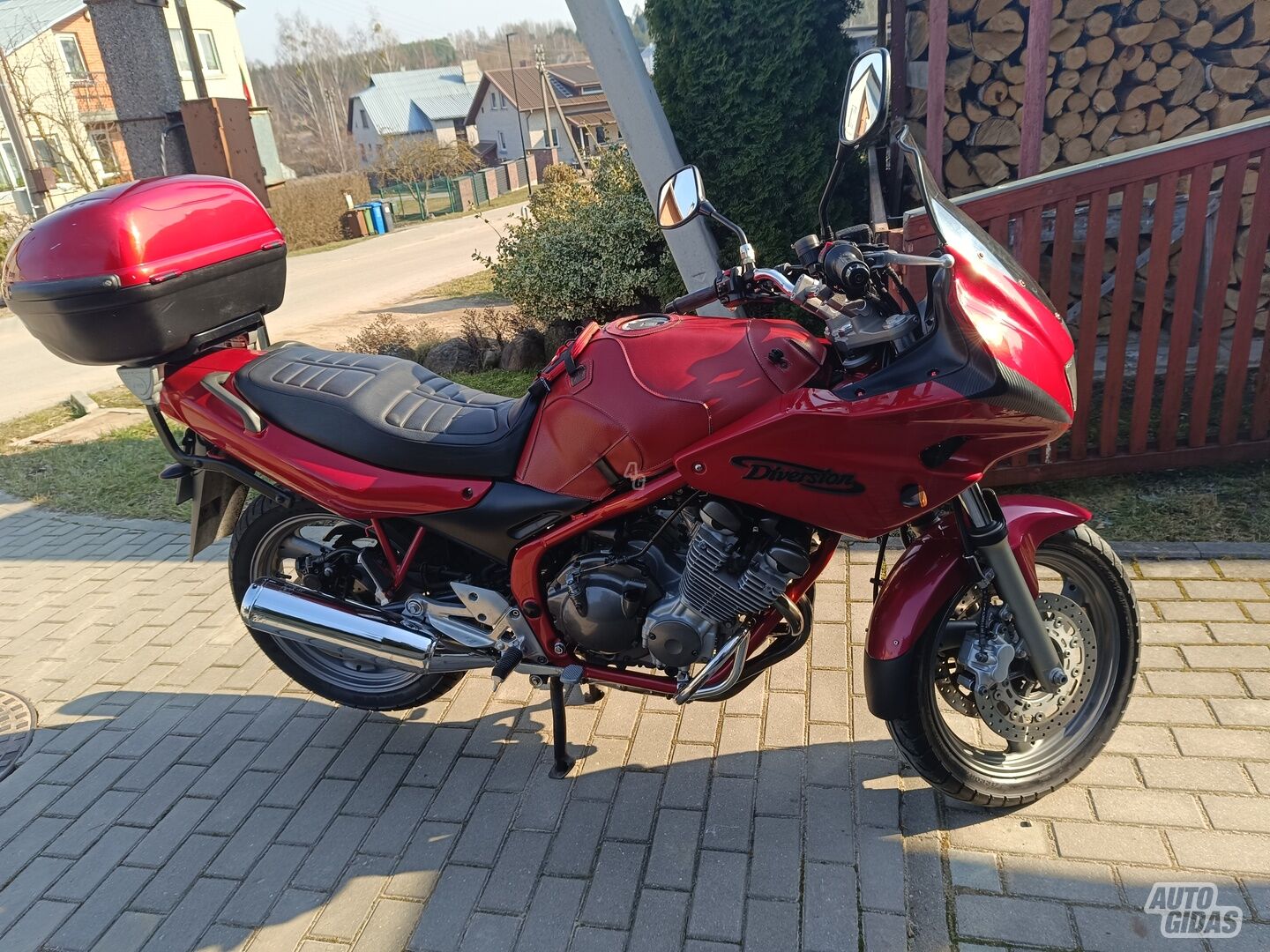 Yamaha XJ 2001 m Kelioninis / Touring / Sport Touring motociklas