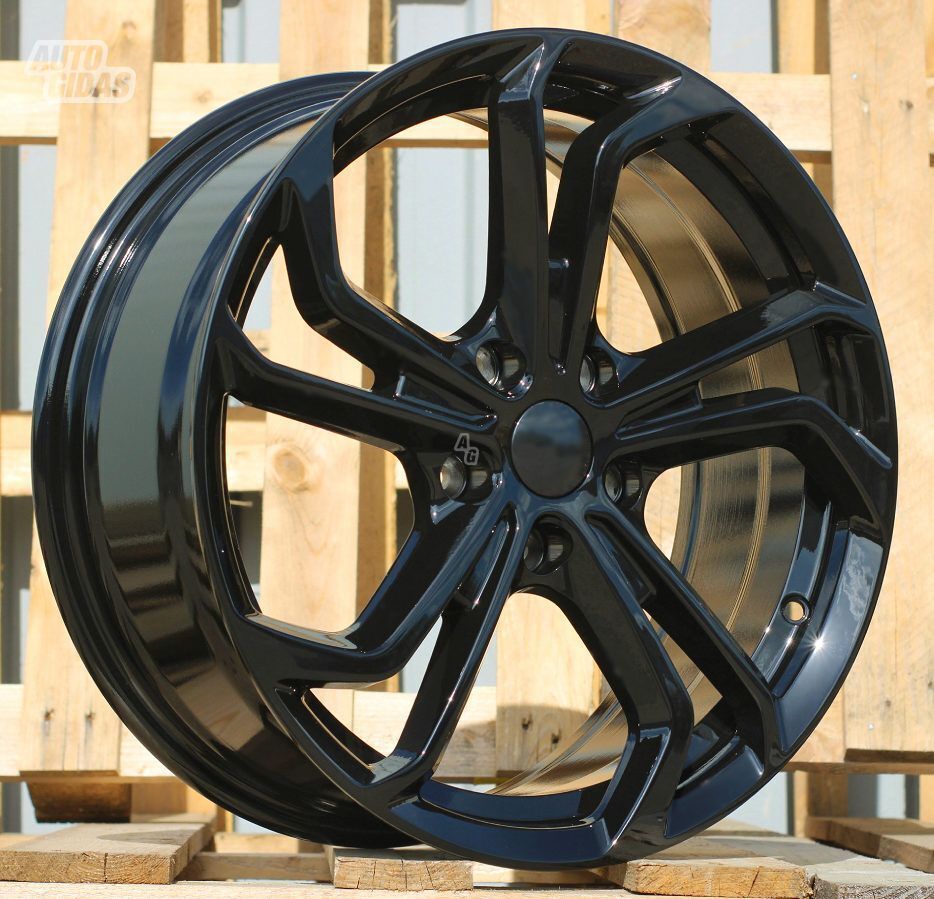 Autowheels VW Reifnitz Style Golf, Bora light alloy R17 rims