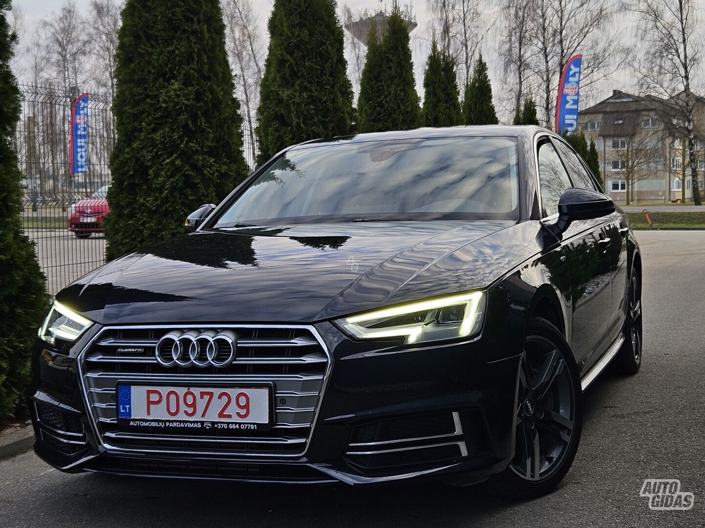 Audi A4 2017 m Sedanas