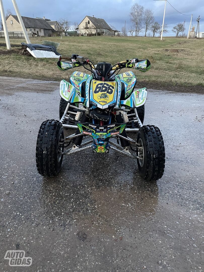 Honda TRX 2006 y ATV motorcycle