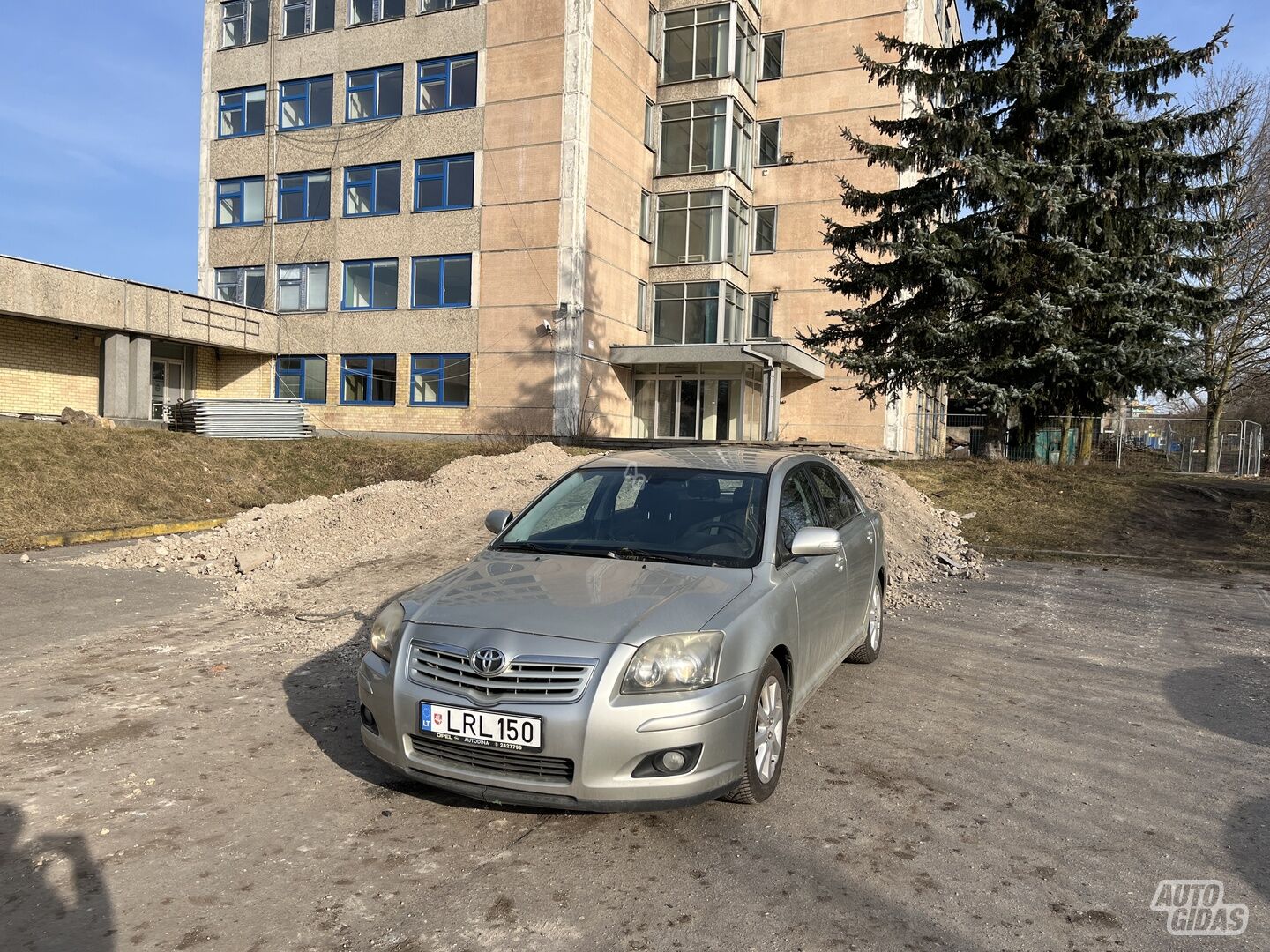 Toyota Avensis 2006 y Hatchback