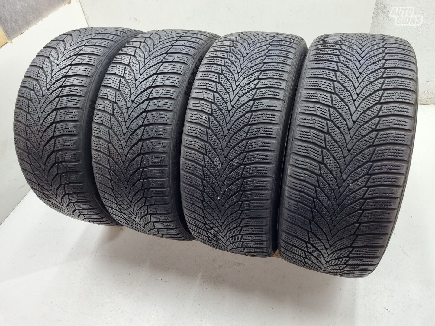 Nexen 6-7mm R19 universalios padangos lengviesiems