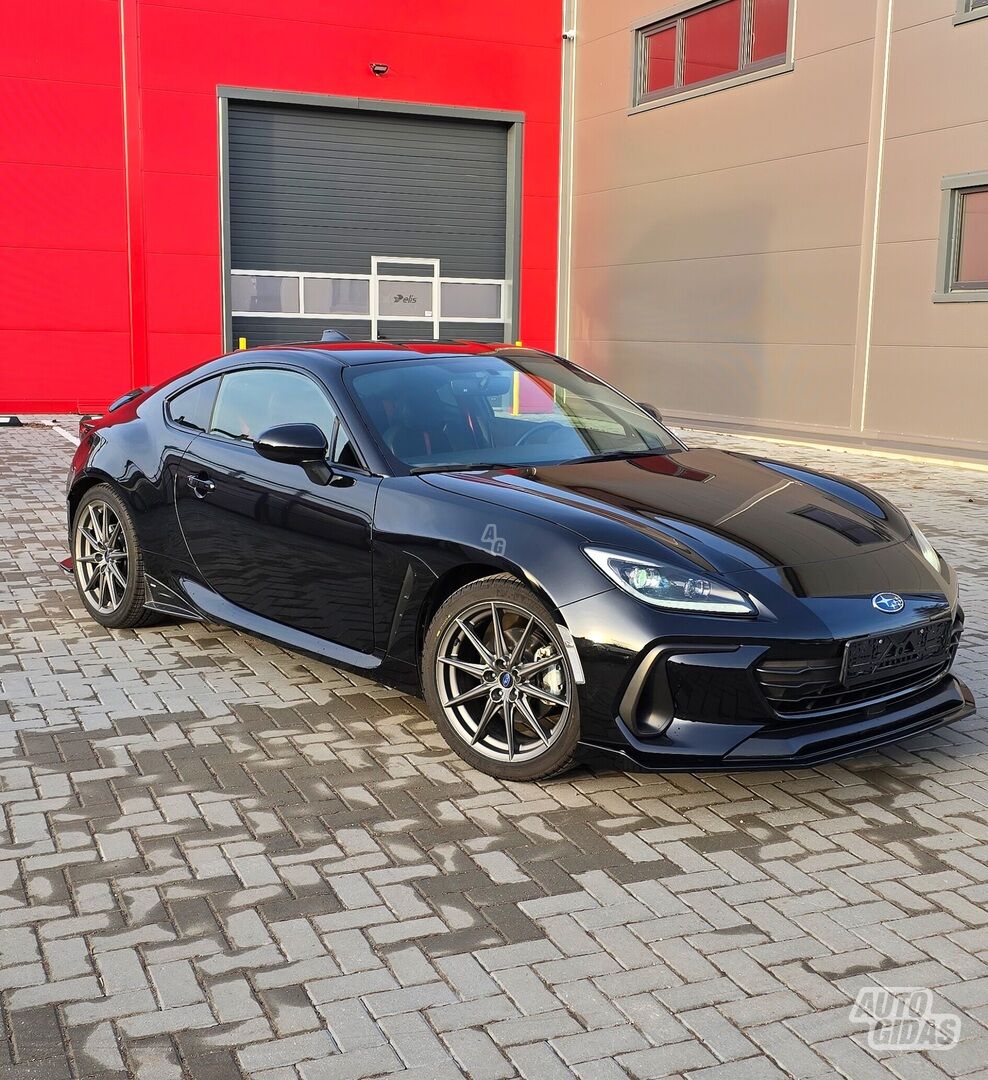 Subaru BRZ STI 2022 y