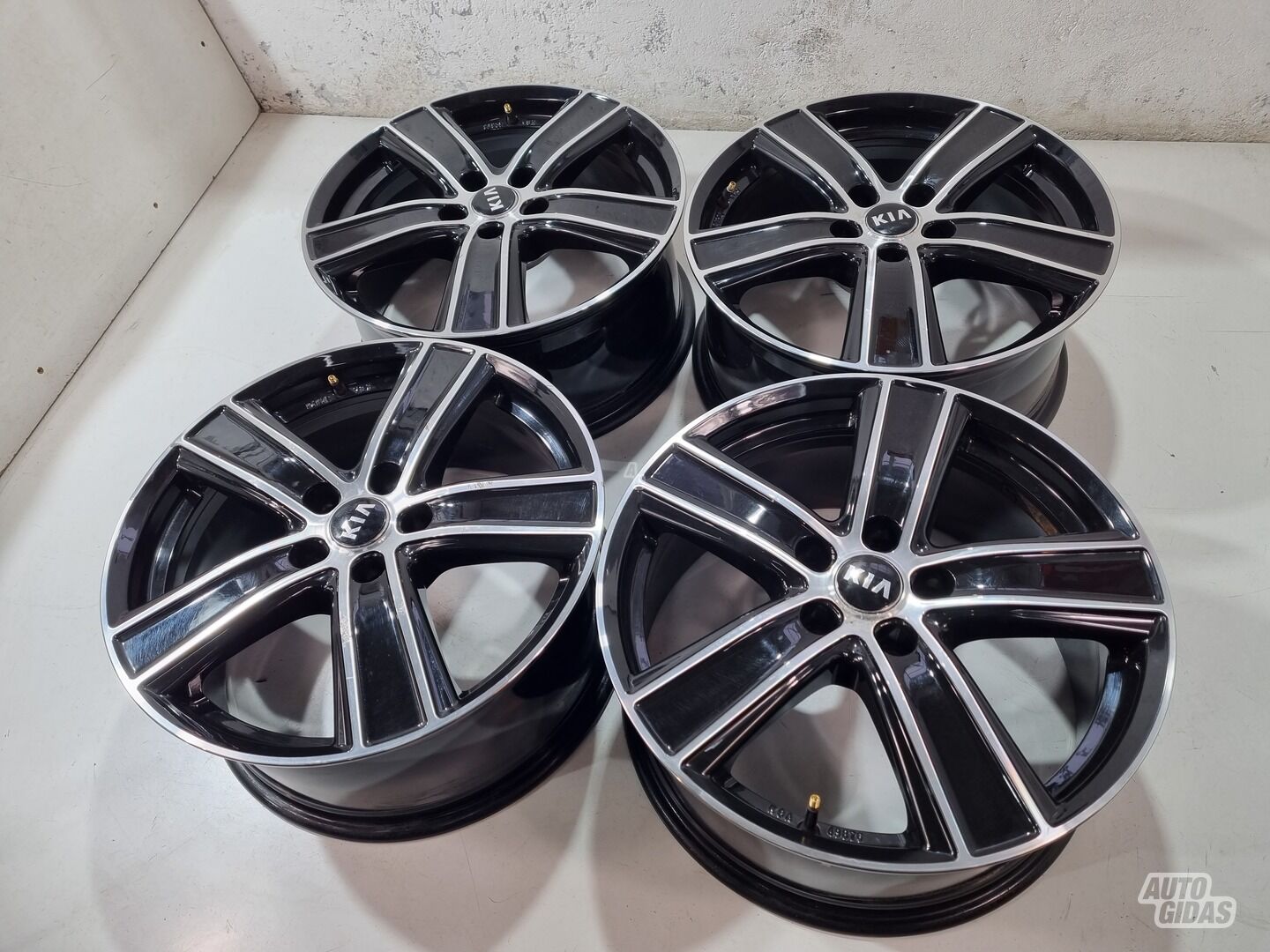 KIA R18 Sportage light alloy R18 rims