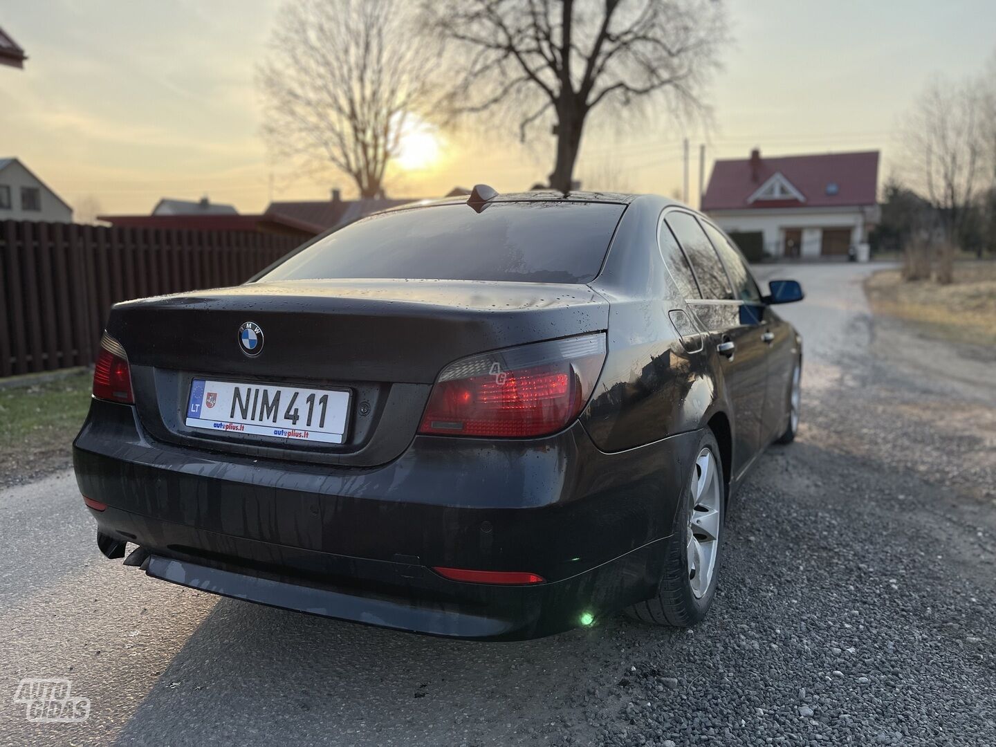 Bmw 530 2004 m Sedanas