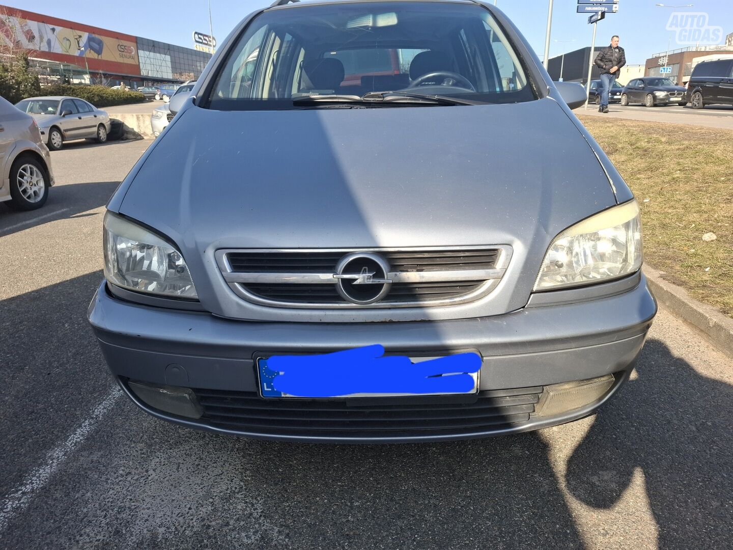 Opel Zafira 2005 m Hečbekas